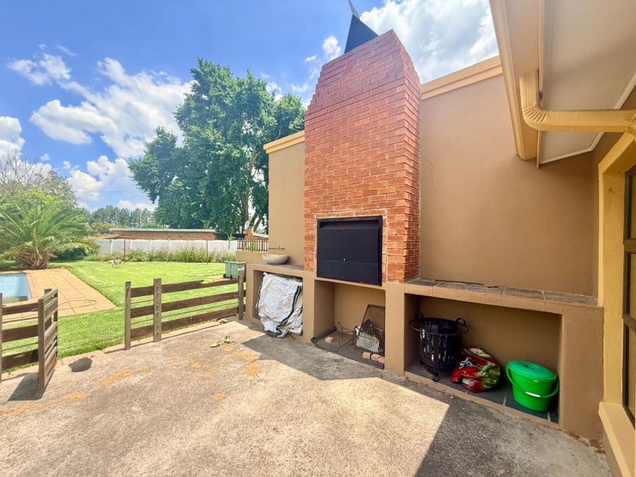 3 Bedroom Property for Sale in Duncanville Gauteng