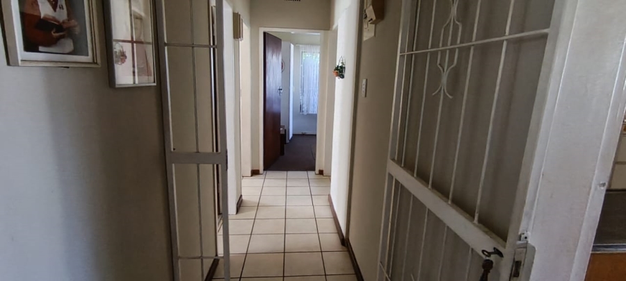 3 Bedroom Property for Sale in Noycedale Gauteng