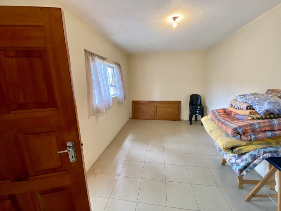 4 Bedroom Property for Sale in Bloubosrand Gauteng