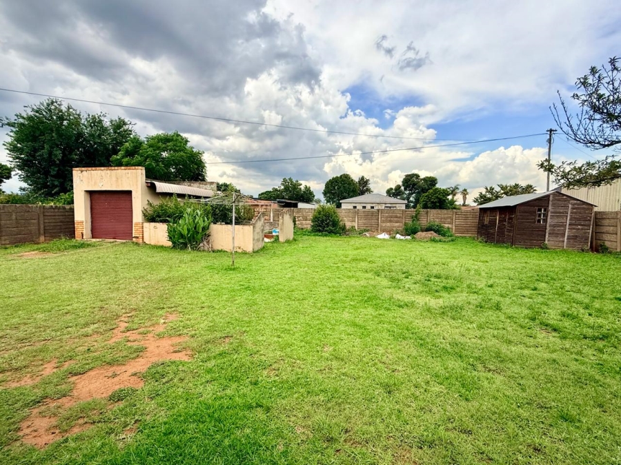 2 Bedroom Property for Sale in Rothdene Gauteng