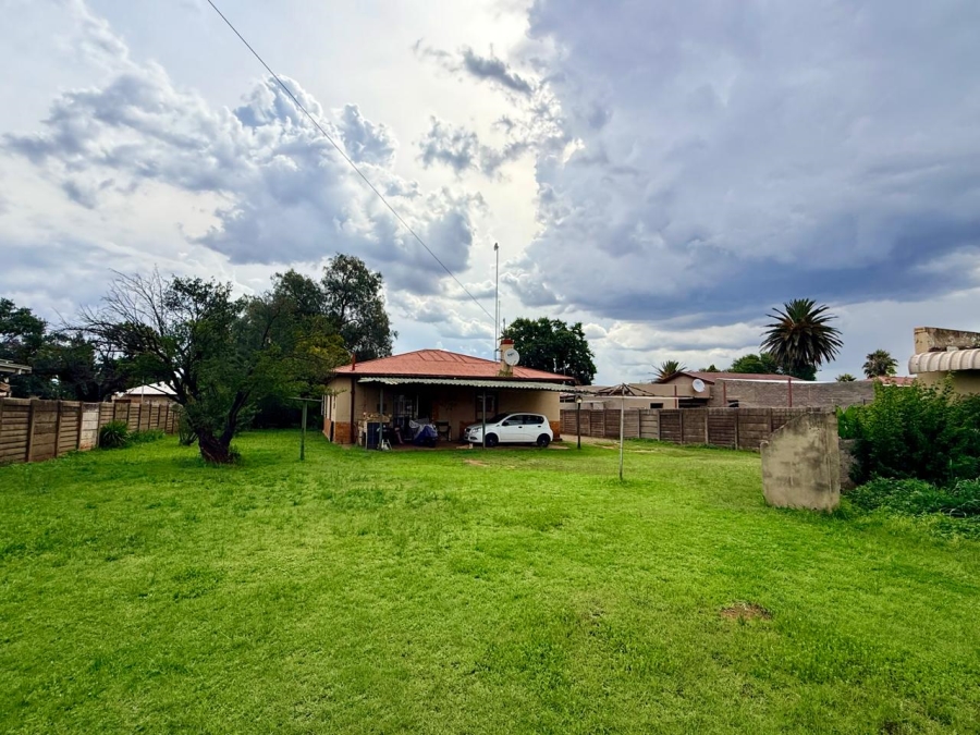2 Bedroom Property for Sale in Rothdene Gauteng