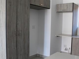 To Let 2 Bedroom Property for Rent in Magaliessig Gauteng