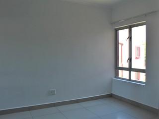 To Let 2 Bedroom Property for Rent in Magaliessig Gauteng