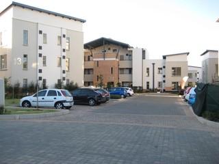 2 Bedroom Property for Sale in Lonehill Gauteng