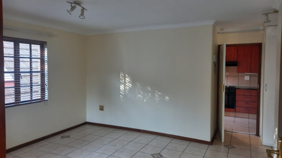 To Let 1 Bedroom Property for Rent in Bedfordview Gauteng