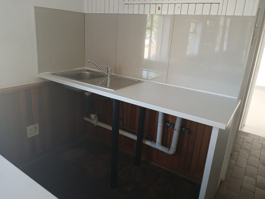 To Let 2 Bedroom Property for Rent in Cyrildene Gauteng