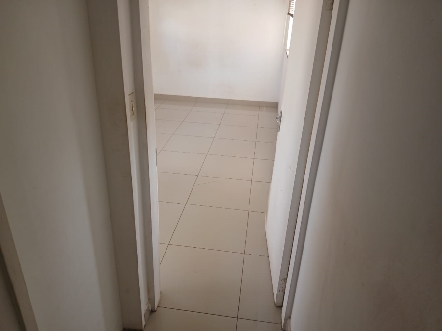 To Let 2 Bedroom Property for Rent in Cyrildene Gauteng