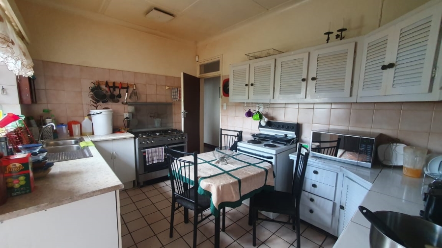4 Bedroom Property for Sale in Linmeyer Gauteng