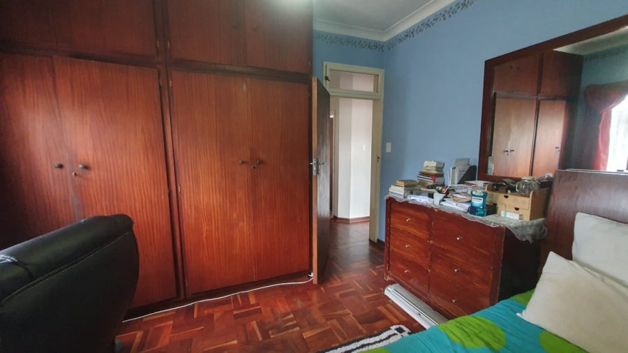 4 Bedroom Property for Sale in Linmeyer Gauteng