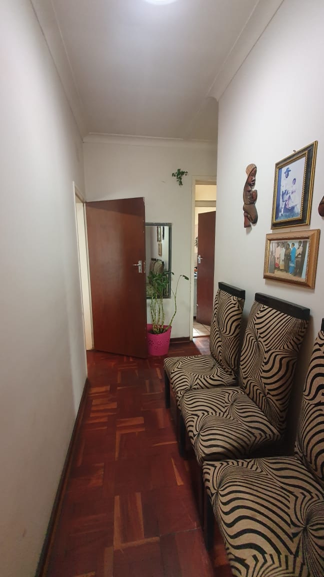 4 Bedroom Property for Sale in Linmeyer Gauteng