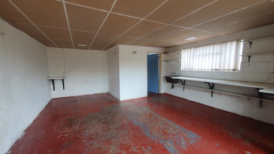 4 Bedroom Property for Sale in Linmeyer Gauteng