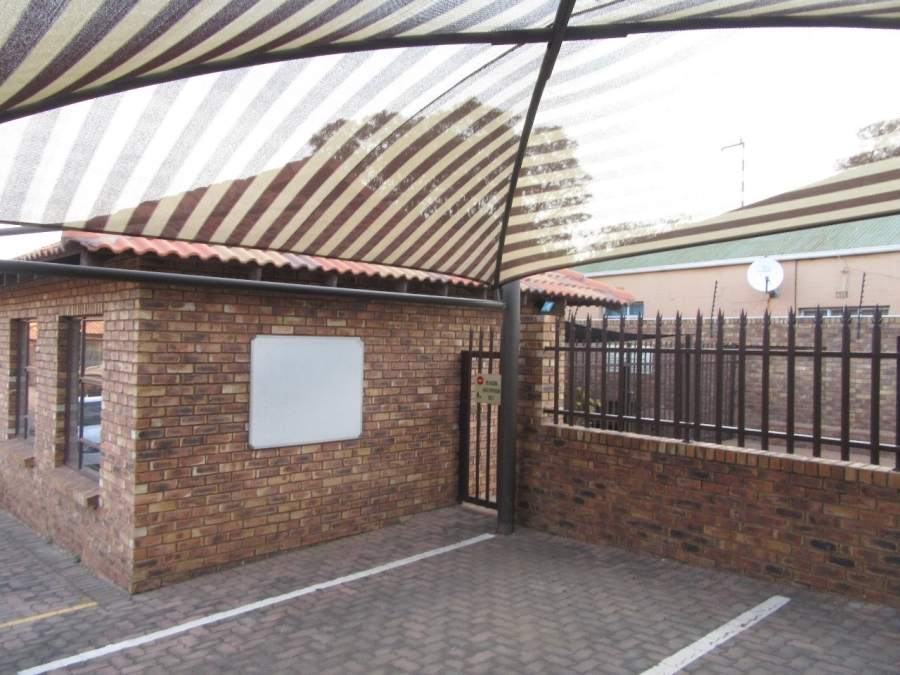 1 Bedroom Property for Sale in Union Gauteng