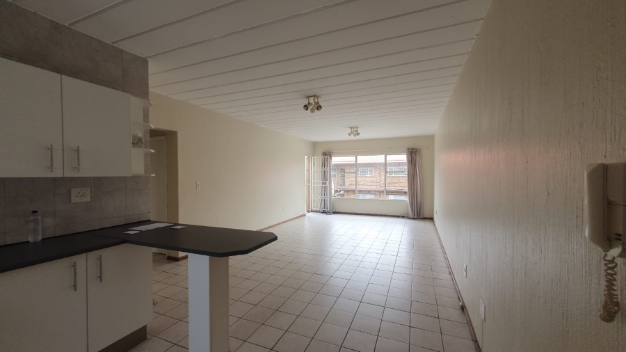 2 Bedroom Property for Sale in New Redruth Gauteng