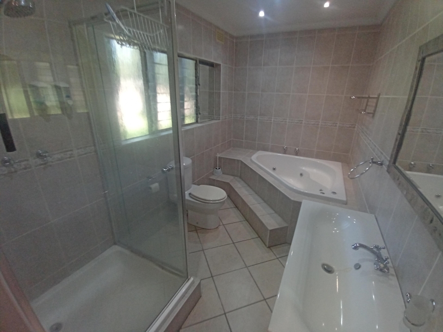 4 Bedroom Property for Sale in Brackenhurst Gauteng