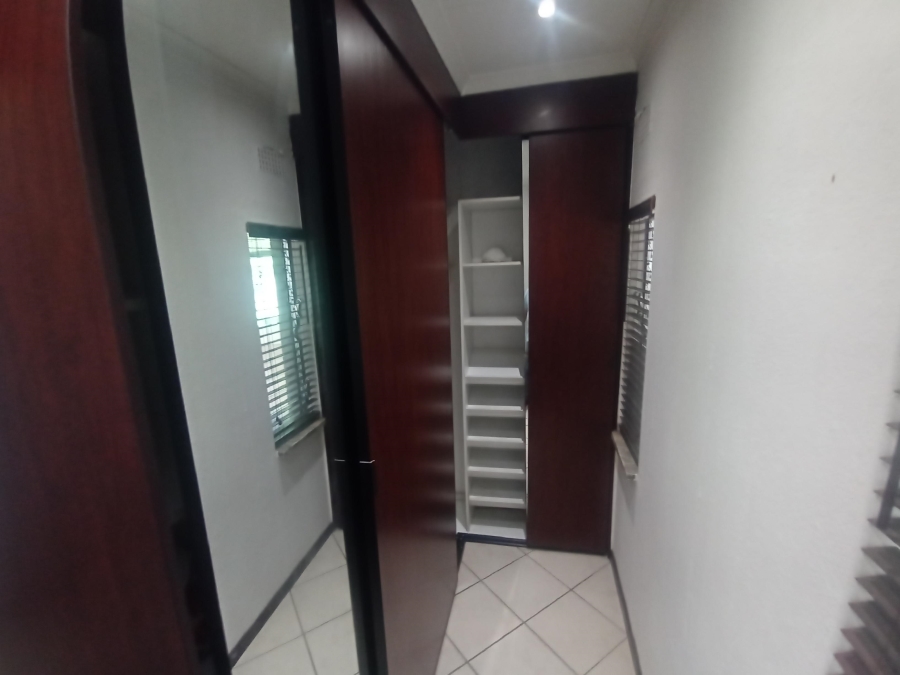 4 Bedroom Property for Sale in Brackenhurst Gauteng