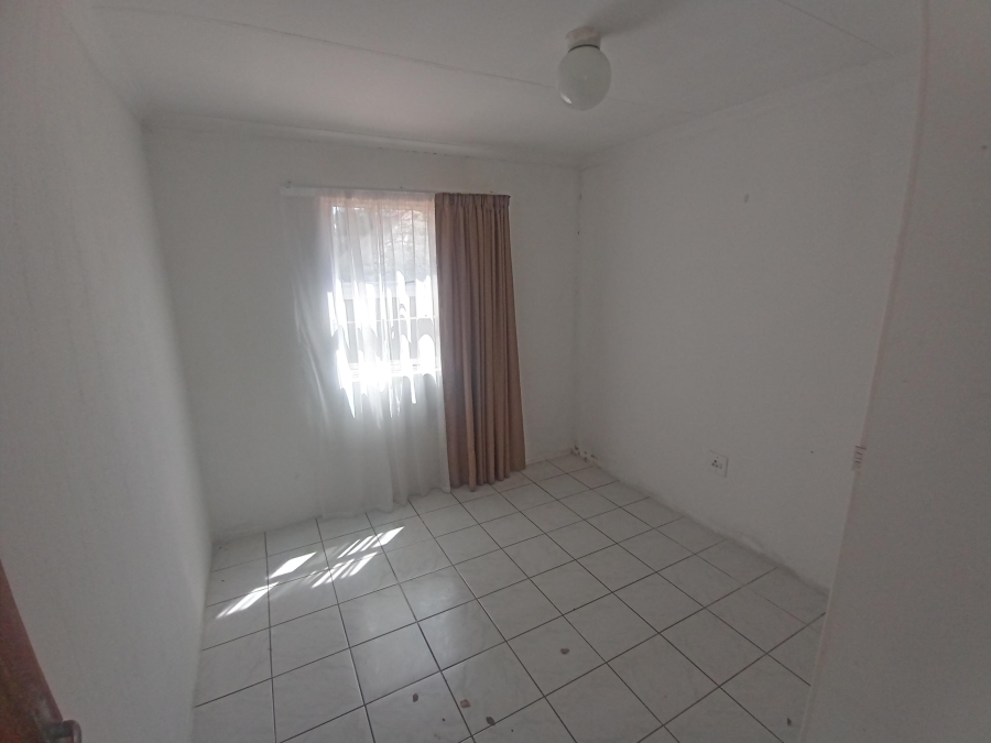 4 Bedroom Property for Sale in Brackenhurst Gauteng