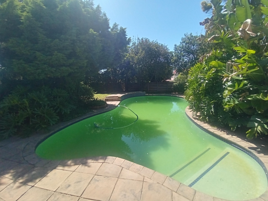 4 Bedroom Property for Sale in Brackenhurst Gauteng