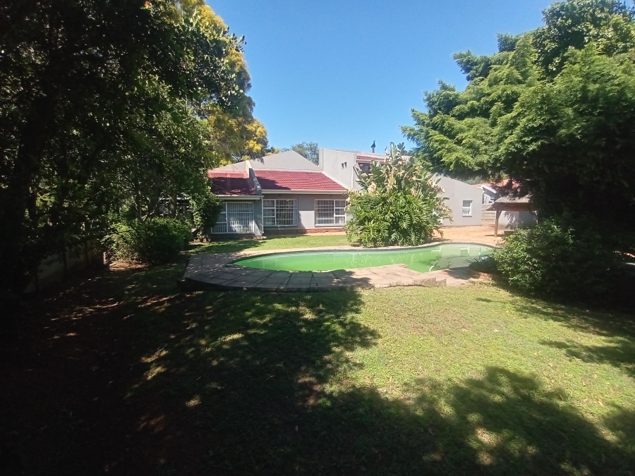 4 Bedroom Property for Sale in Brackenhurst Gauteng
