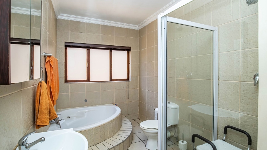 4 Bedroom Property for Sale in Irene View Estate Gauteng