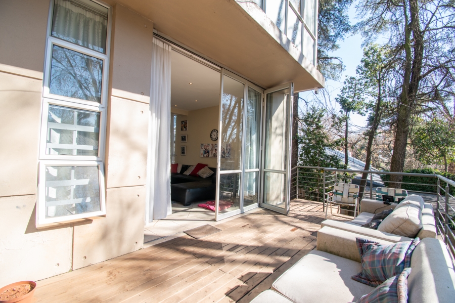 To Let 2 Bedroom Property for Rent in Melville Gauteng