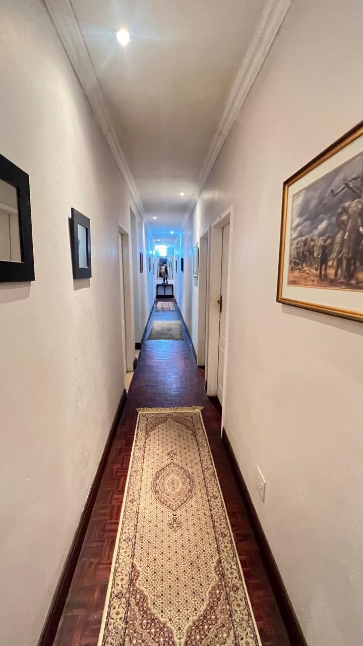 8 Bedroom Property for Sale in Lynnwood Glen Gauteng