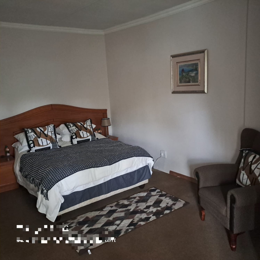 8 Bedroom Property for Sale in Lynnwood Glen Gauteng