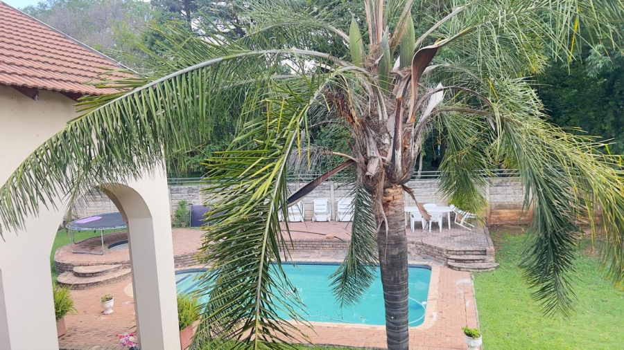 8 Bedroom Property for Sale in Lynnwood Glen Gauteng