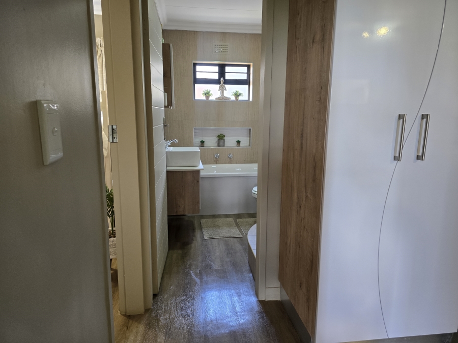 2 Bedroom Property for Sale in Kameeldrift East Gauteng