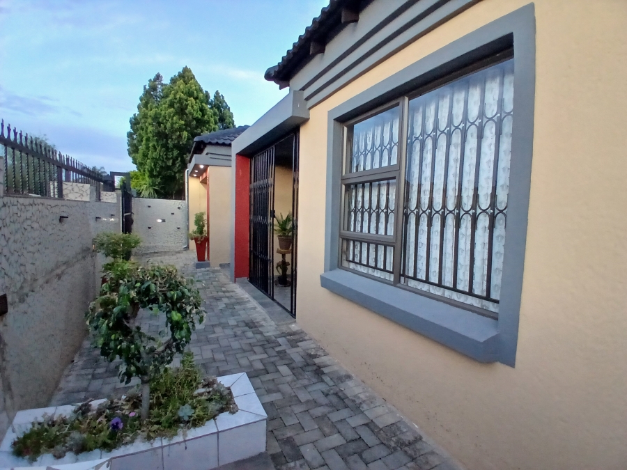 3 Bedroom Property for Sale in Danville Gauteng