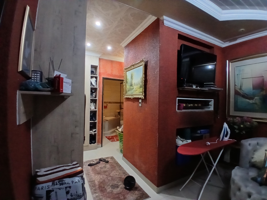 3 Bedroom Property for Sale in Danville Gauteng