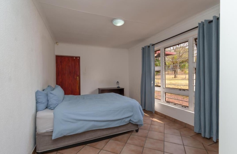 11 Bedroom Property for Sale in Carlswald Gauteng