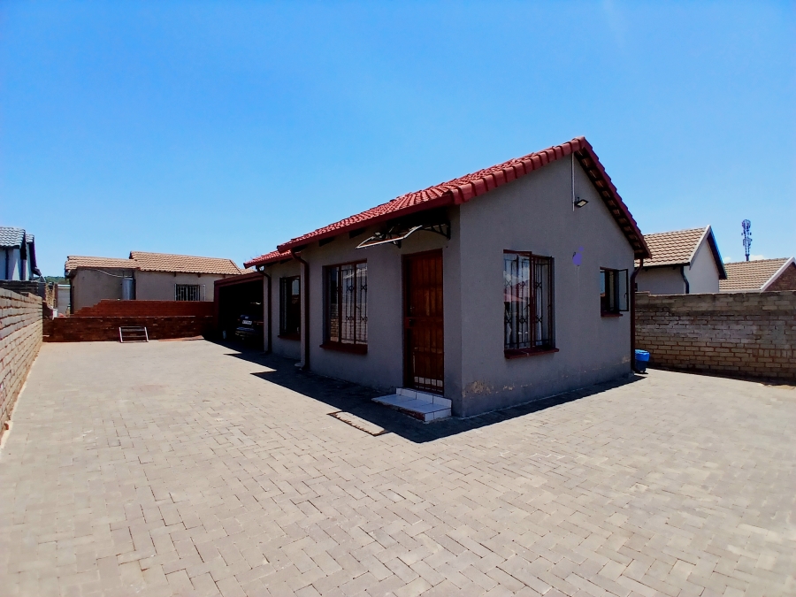 2 Bedroom Property for Sale in Danville Gauteng