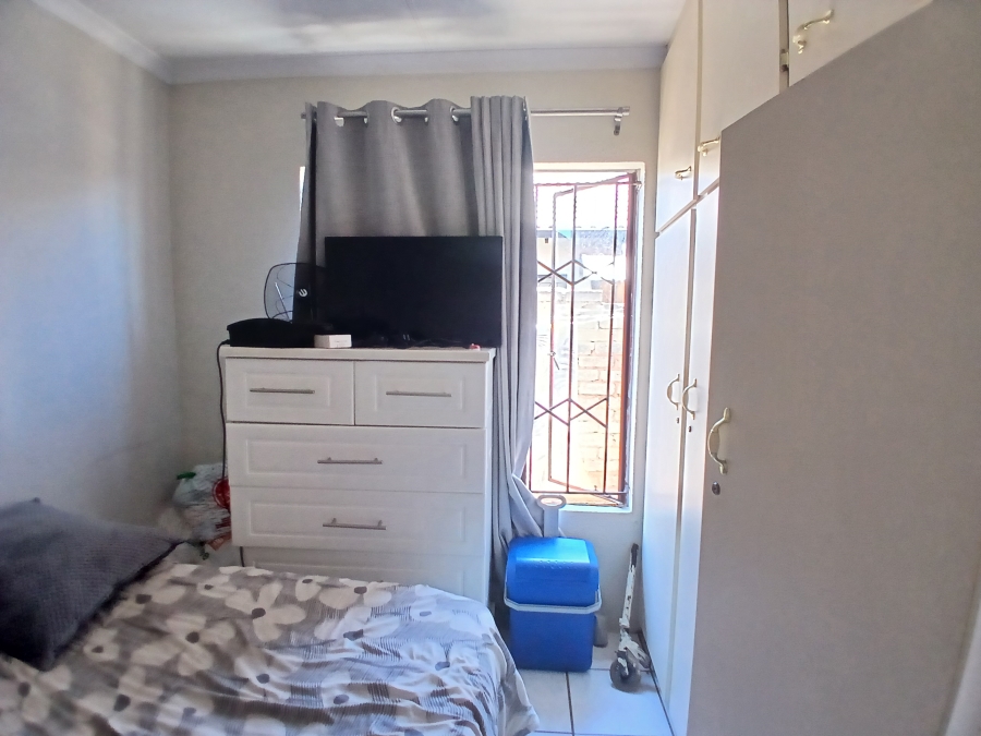 2 Bedroom Property for Sale in Danville Gauteng
