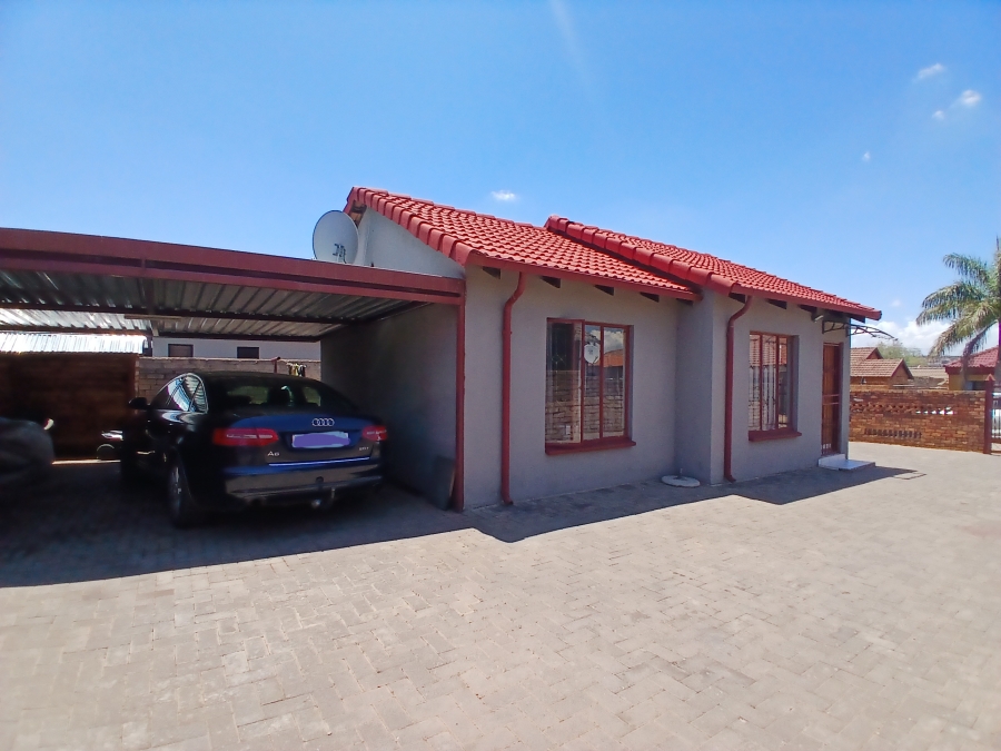 2 Bedroom Property for Sale in Danville Gauteng