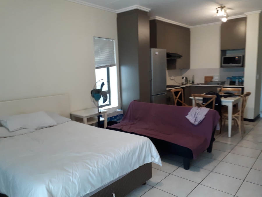 1 Bedroom Property for Sale in Fourways Gauteng