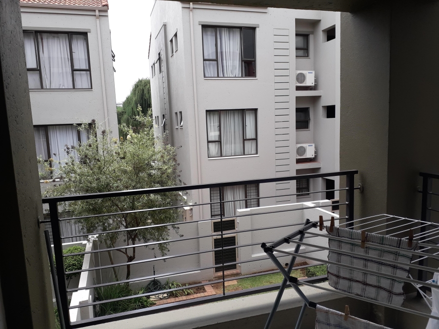 1 Bedroom Property for Sale in Fourways Gauteng