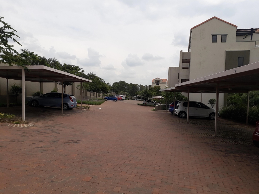 1 Bedroom Property for Sale in Fourways Gauteng