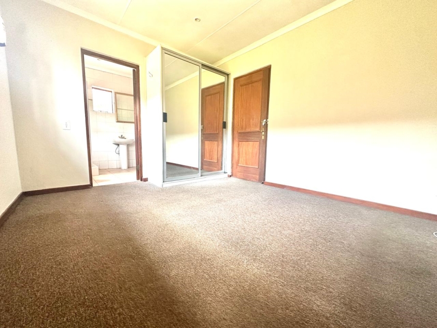 To Let 1 Bedroom Property for Rent in Carlswald Gauteng