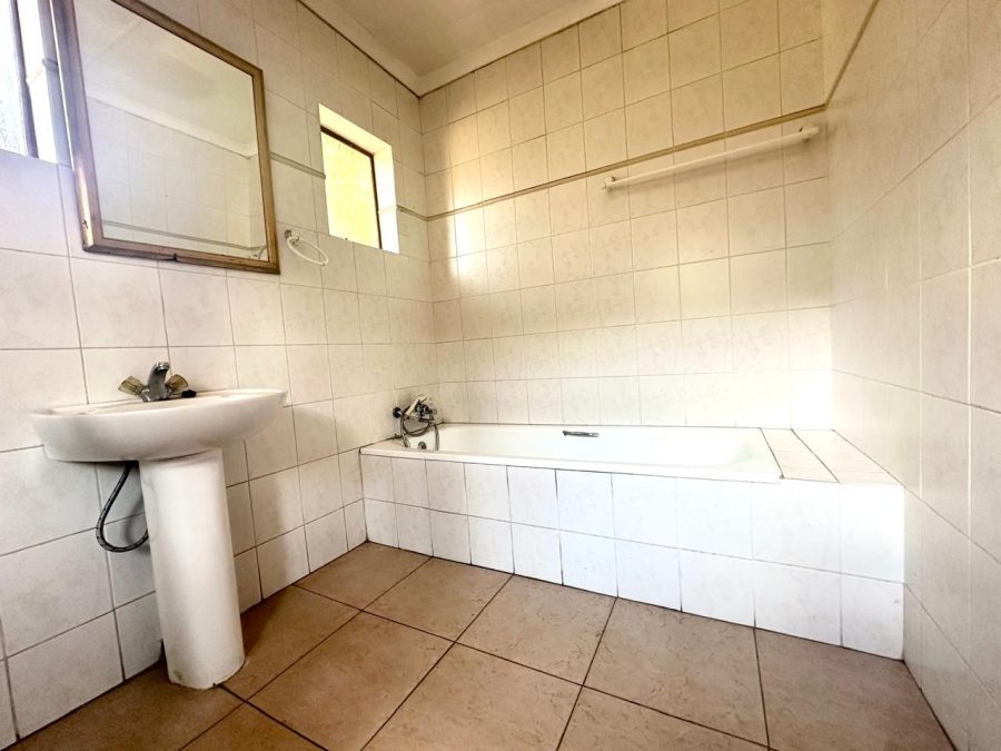To Let 1 Bedroom Property for Rent in Carlswald Gauteng