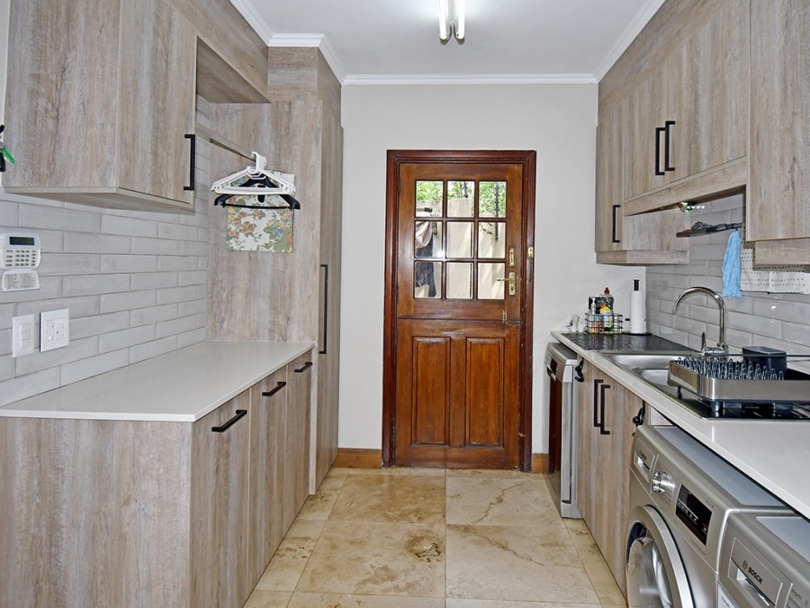 4 Bedroom Property for Sale in Morningside Gauteng