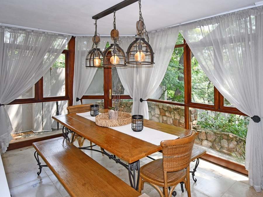 4 Bedroom Property for Sale in Morningside Gauteng