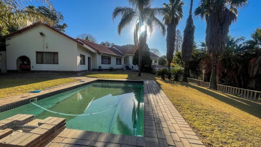 5 Bedroom Property for Sale in Bramley Gauteng
