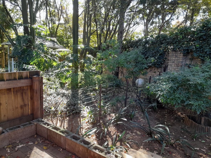 1 Bedroom Property for Sale in Bryanston Gauteng