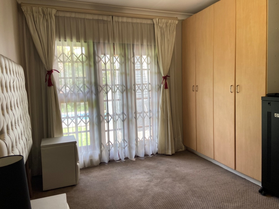 To Let 4 Bedroom Property for Rent in Northcliff Gauteng