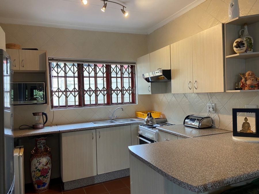 To Let 4 Bedroom Property for Rent in Northcliff Gauteng