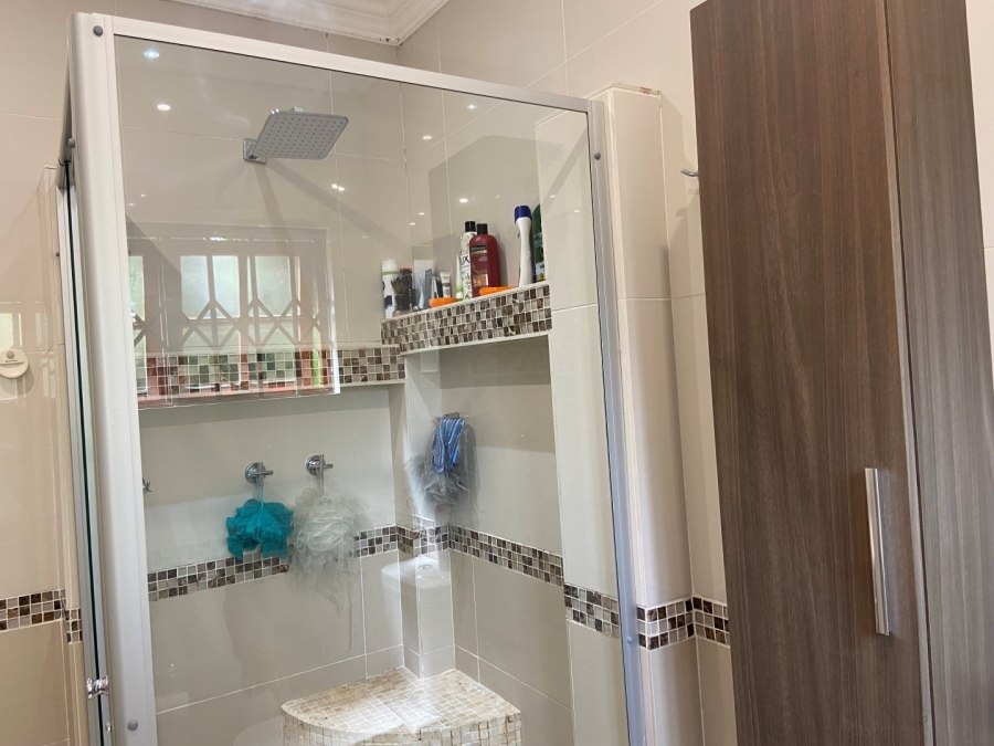 To Let 4 Bedroom Property for Rent in Northcliff Gauteng