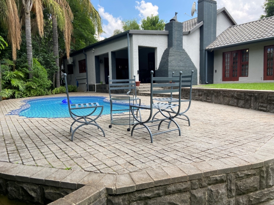 To Let 4 Bedroom Property for Rent in Northcliff Gauteng