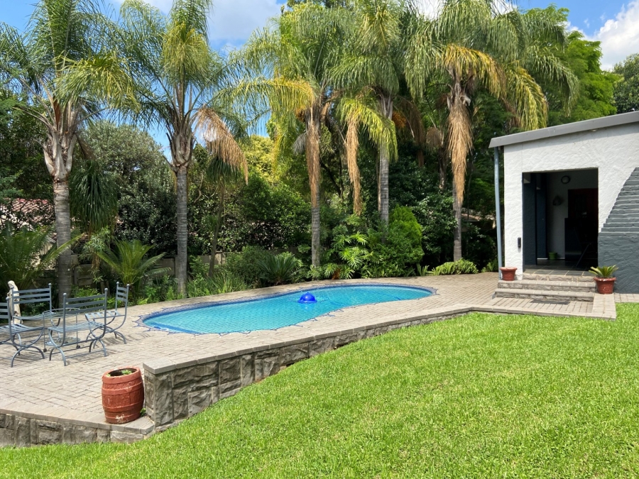 To Let 4 Bedroom Property for Rent in Northcliff Gauteng