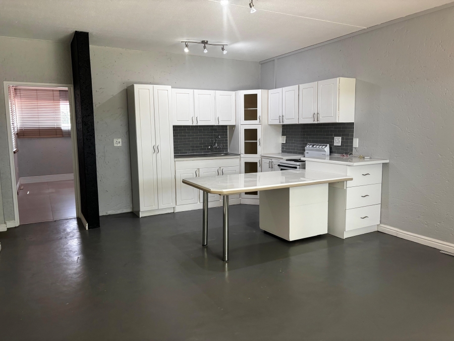 1 Bedroom Property for Sale in Morningside Gauteng