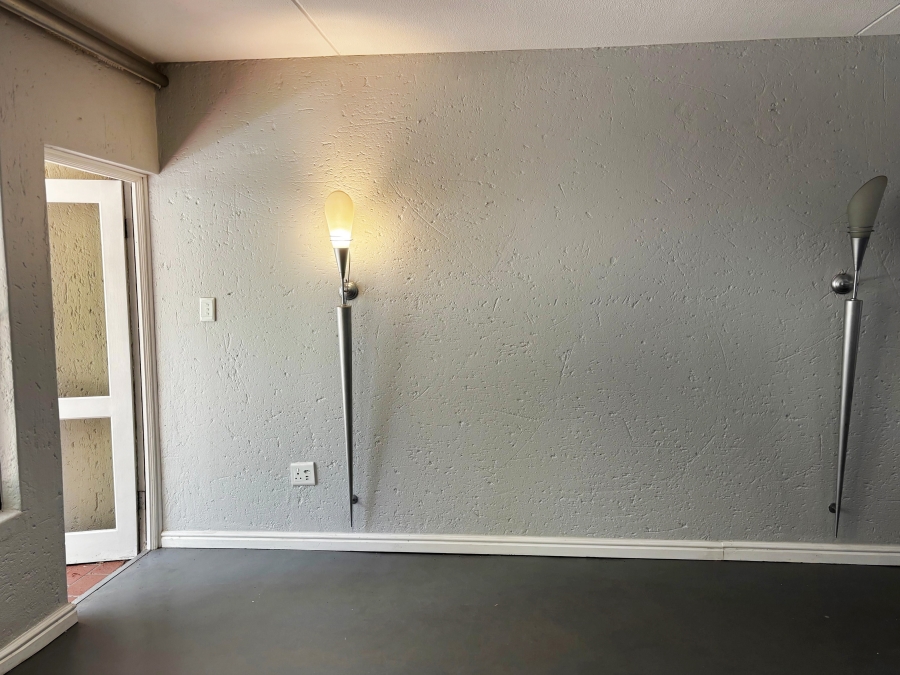 1 Bedroom Property for Sale in Morningside Gauteng